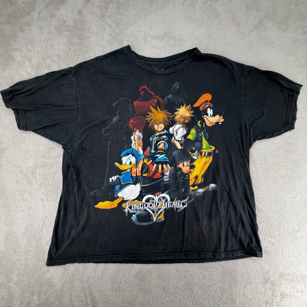 Disney Kingdom Hearts Mens T-Shirt 2X Black Graphic Preowned Sora Goofy Donald